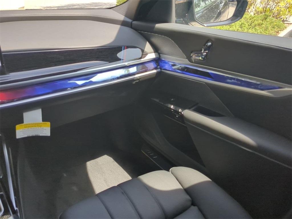 new 2025 BMW 760 car, priced at $129,980