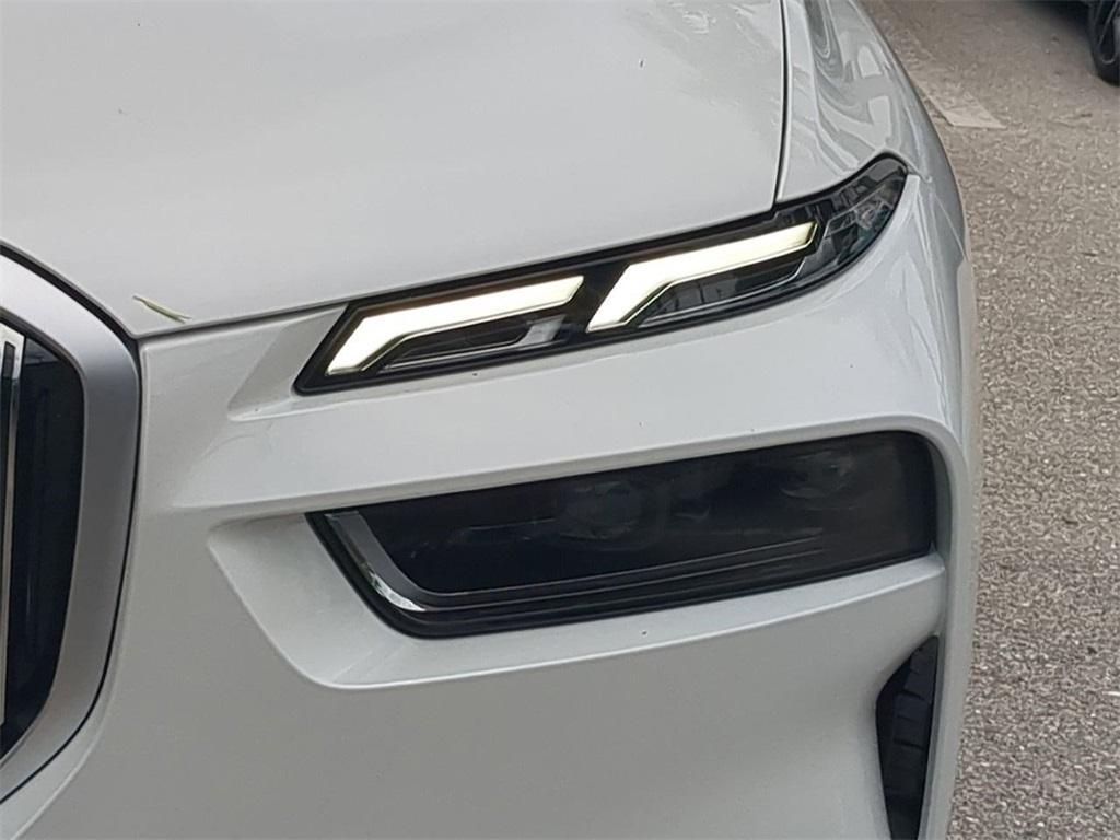 new 2026 BMW X7 car, priced at $93,520