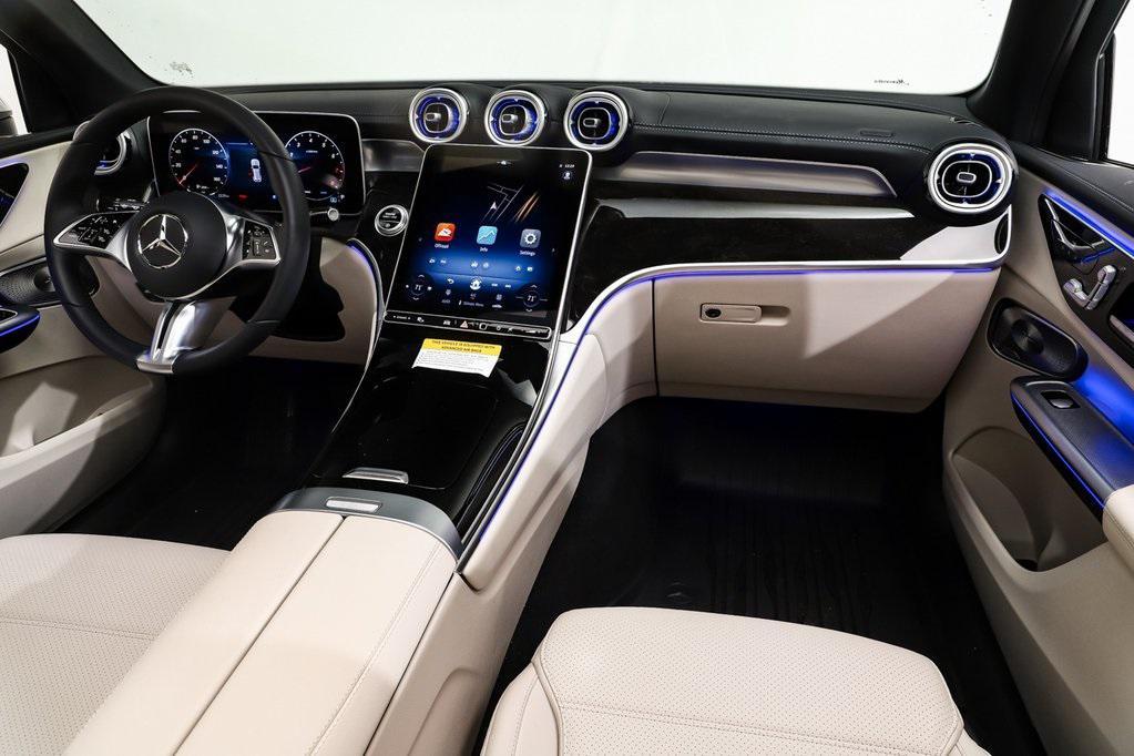 new 2025 Mercedes-Benz GLC 300 car, priced at $55,870