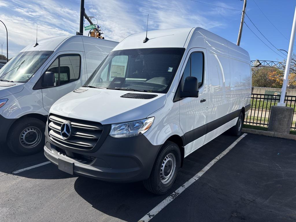new 2026 Mercedes-Benz Sprinter 2500 car, priced at $63,833