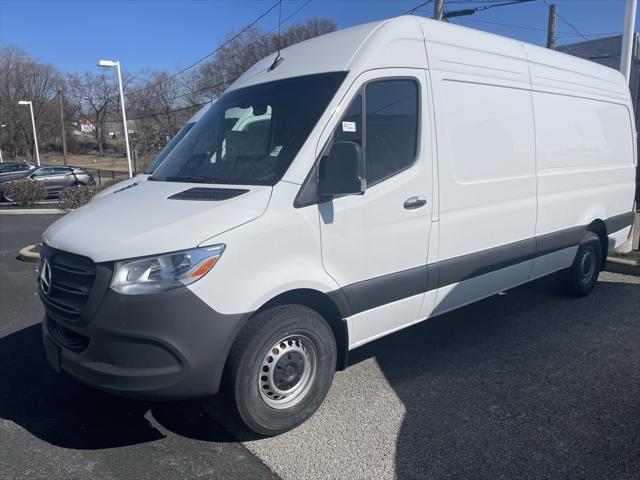 new 2025 Mercedes-Benz Sprinter 2500 car, priced at $57,398