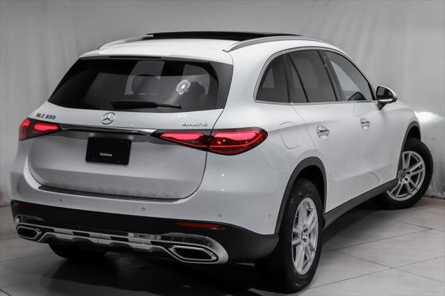 new 2025 Mercedes-Benz GLC 300 car, priced at $53,920