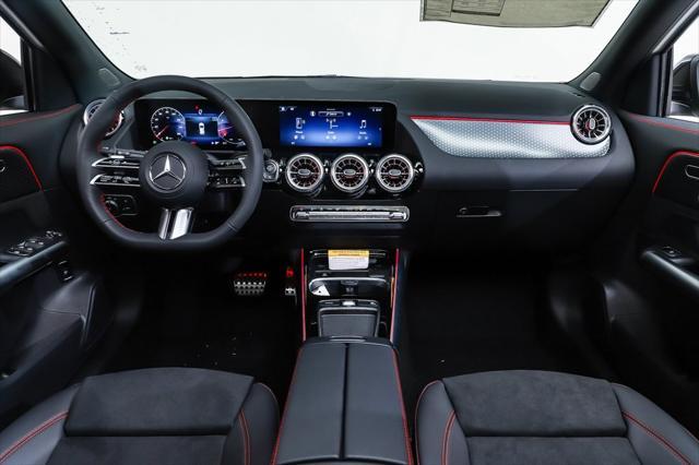 new 2025 Mercedes-Benz GLA 250 car, priced at $52,520