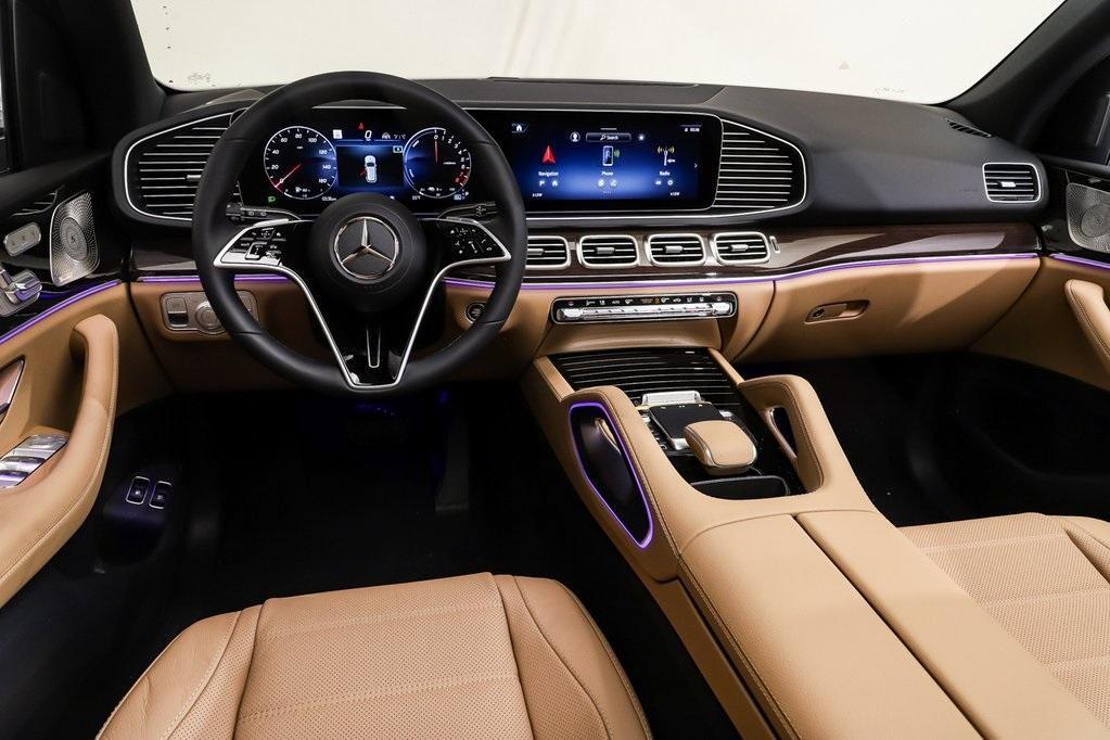 new 2025 Mercedes-Benz GLE-Class car, priced at $88,470