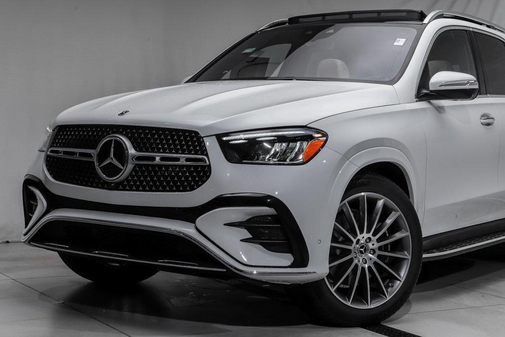 new 2025 Mercedes-Benz GLE-Class car, priced at $88,470