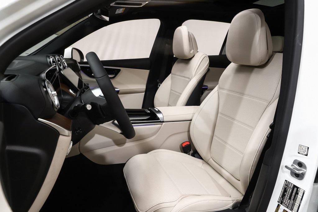 new 2025 Mercedes-Benz GLC 300 car, priced at $55,375