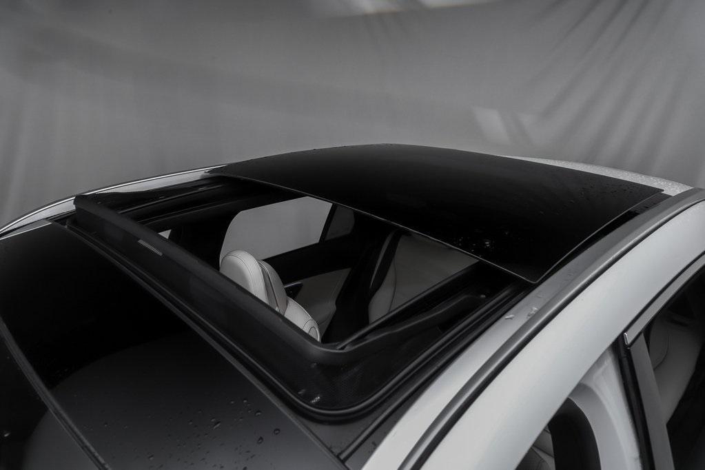 new 2025 Mercedes-Benz GLC 300 car, priced at $55,375