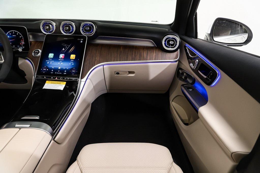 new 2025 Mercedes-Benz GLC 300 car, priced at $55,375