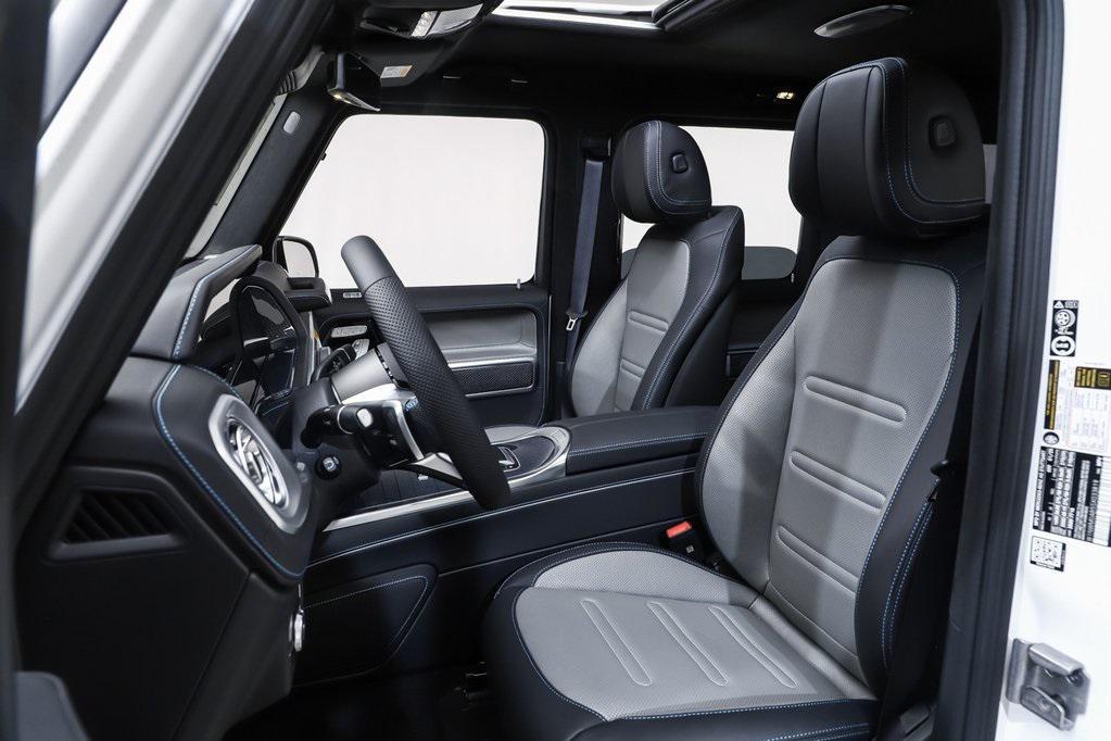 new 2025 Mercedes-Benz G-Class car, priced at $188,100