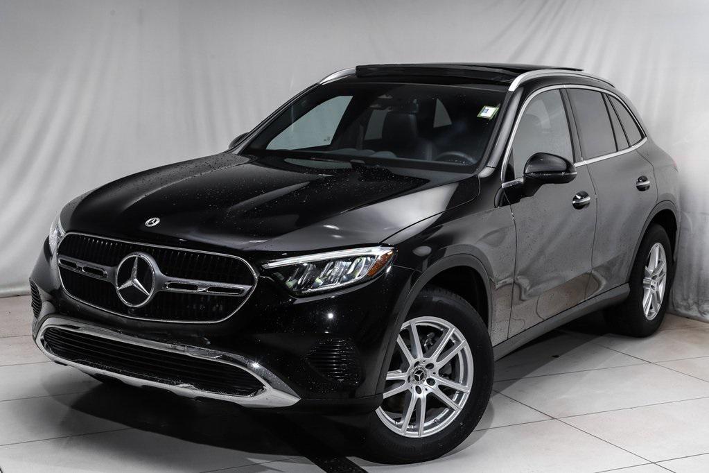 new 2025 Mercedes-Benz GLC 300 car, priced at $52,557