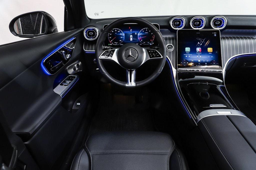 new 2025 Mercedes-Benz GLC 300 car, priced at $52,557