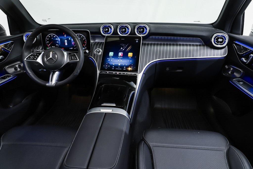 new 2025 Mercedes-Benz GLC 300 car, priced at $52,557
