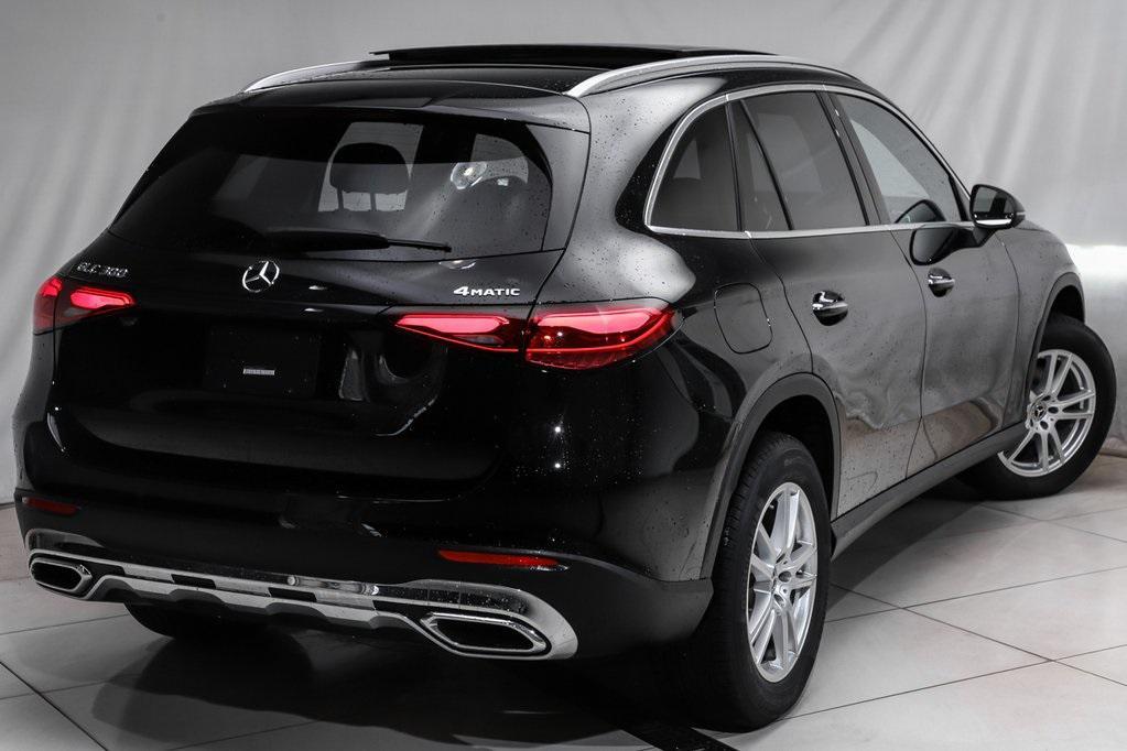 new 2025 Mercedes-Benz GLC 300 car, priced at $52,557