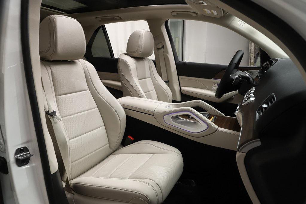 new 2026 Mercedes-Benz GLE 350 car, priced at $72,551