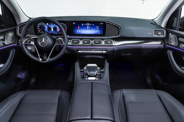 new 2025 Mercedes-Benz GLE 580 car, priced at $107,035