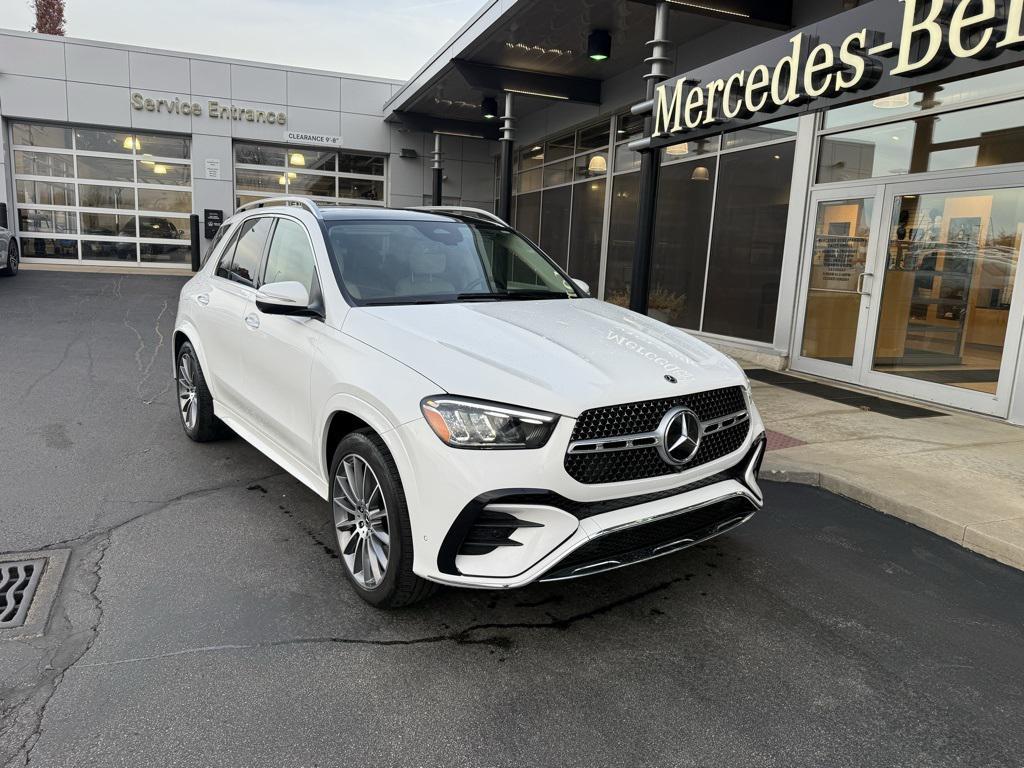 used 2024 Mercedes-Benz GLE 450 car, priced at $65,888
