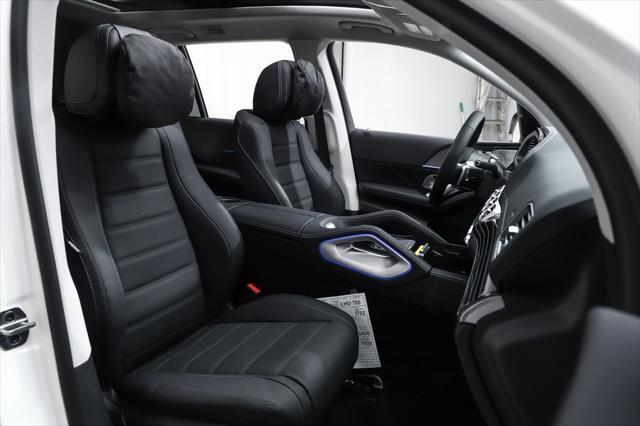 new 2025 Mercedes-Benz GLS 450 car, priced at $101,645