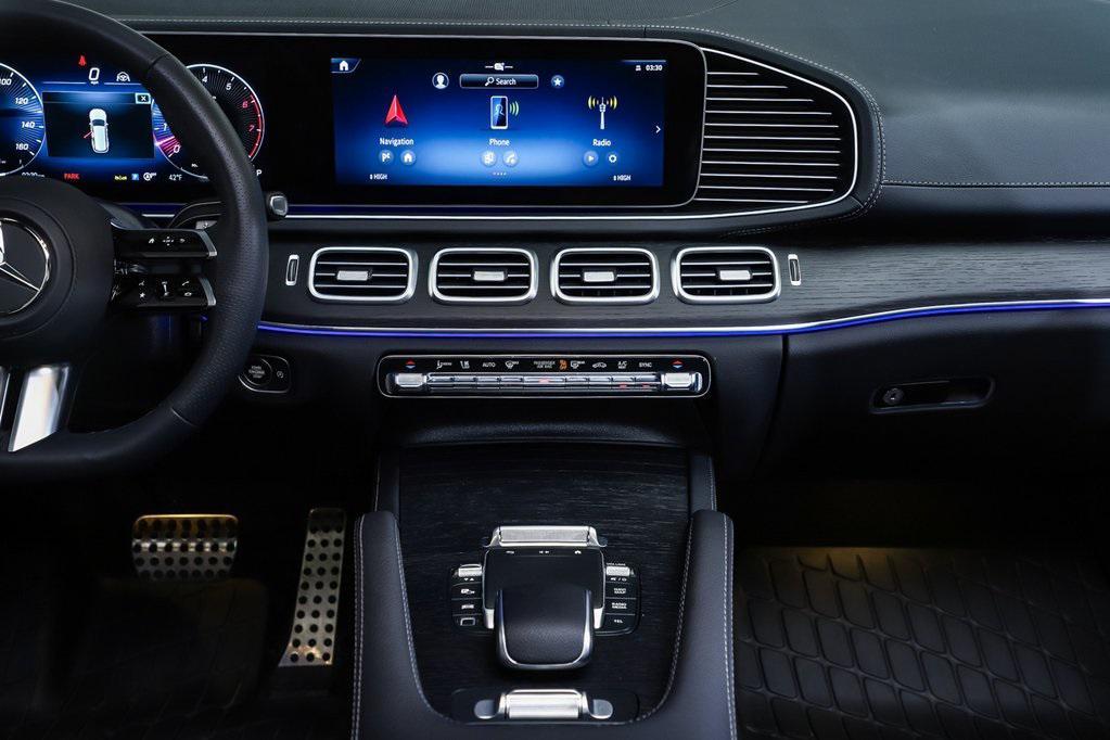 new 2025 Mercedes-Benz GLS 450 car, priced at $96,220