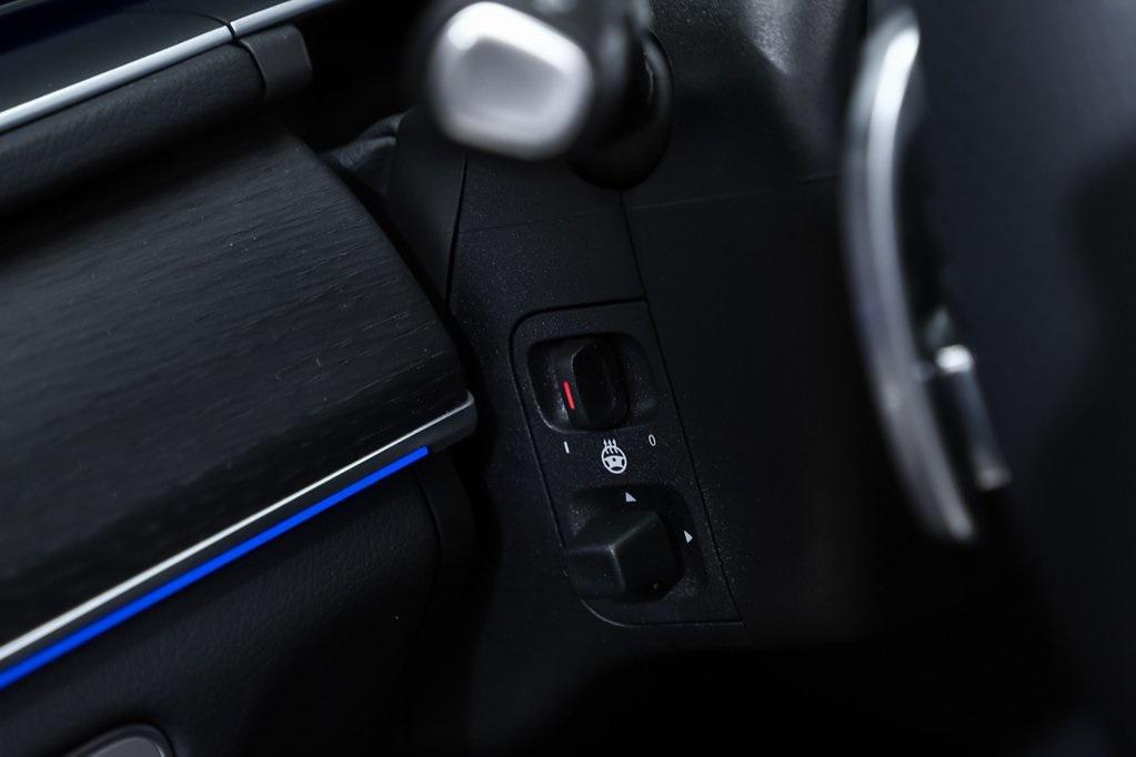 new 2025 Mercedes-Benz GLS 450 car, priced at $96,220