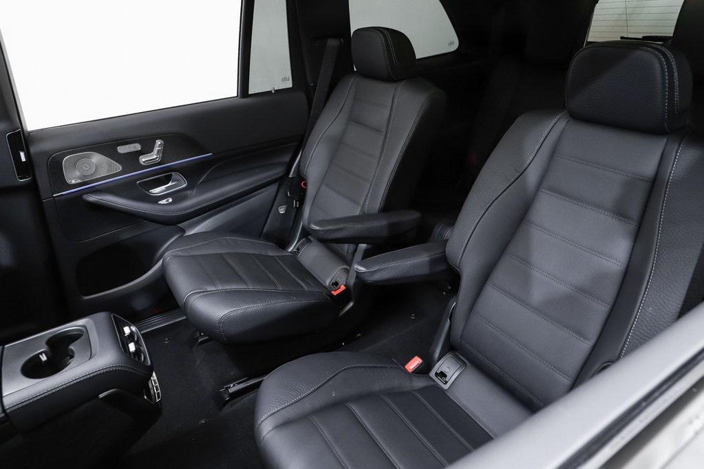 new 2025 Mercedes-Benz GLS 450 car, priced at $96,220