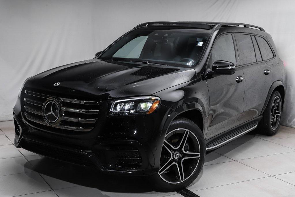 new 2025 Mercedes-Benz GLS 450 car, priced at $96,220