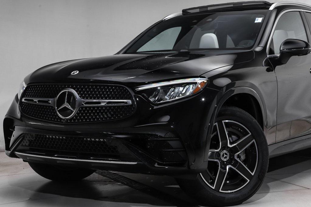 new 2025 Mercedes-Benz GLC 300 car, priced at $56,894