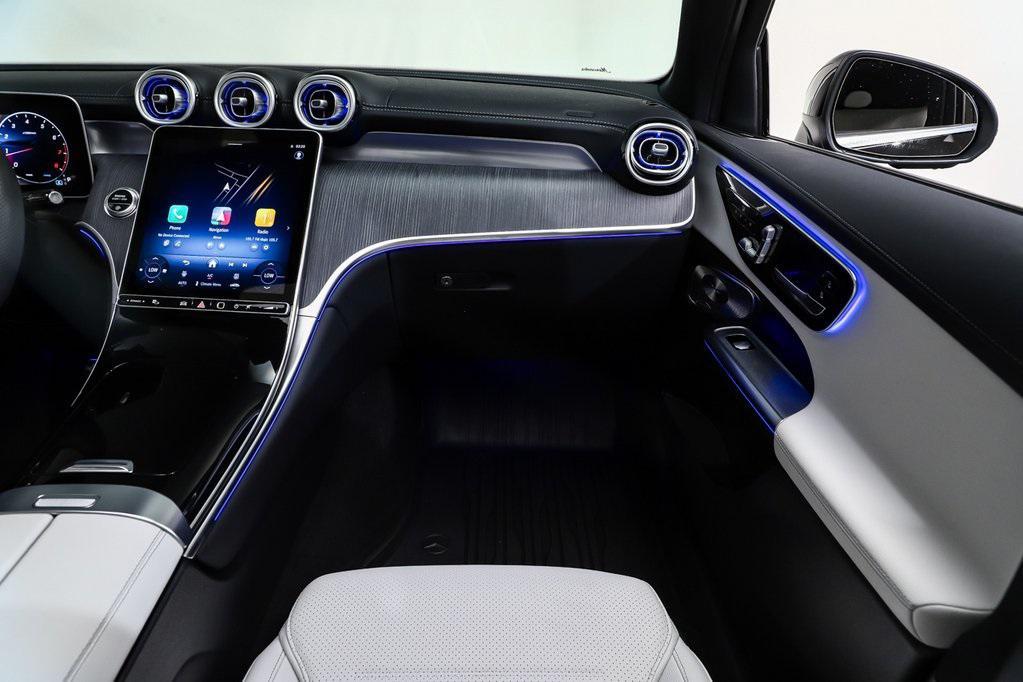 new 2025 Mercedes-Benz GLC 300 car, priced at $56,894