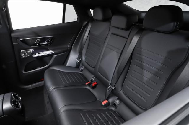 new 2025 Mercedes-Benz GLC 300 car, priced at $62,961