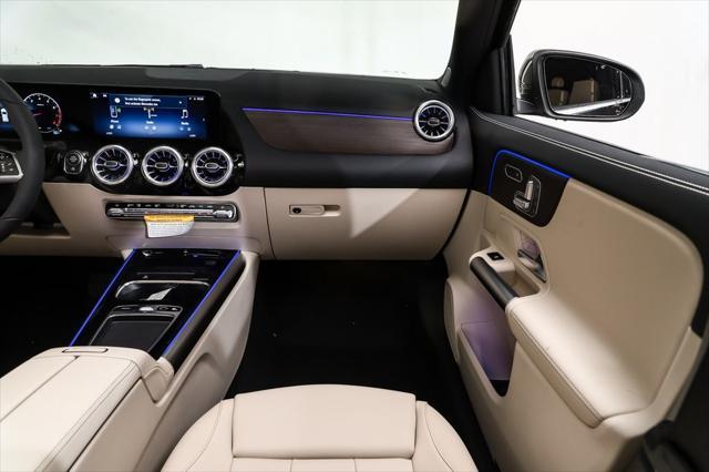 new 2025 Mercedes-Benz GLA 250 car, priced at $45,633