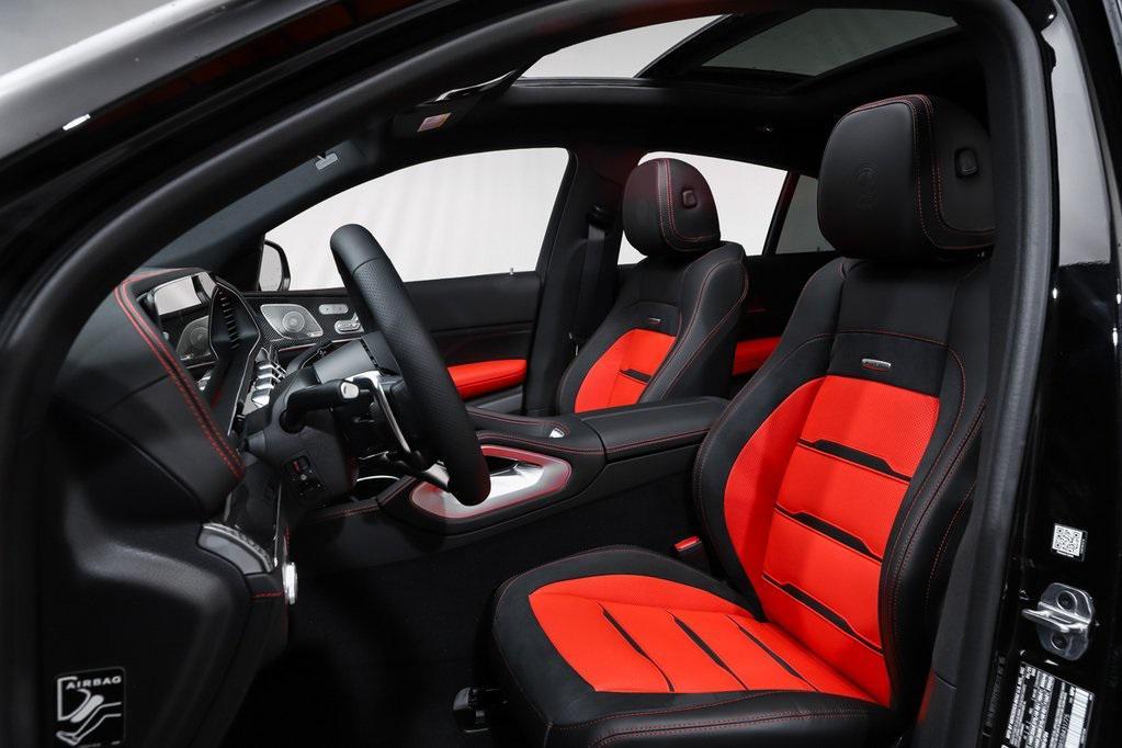 new 2025 Mercedes-Benz AMG GLE 53 car, priced at $100,940