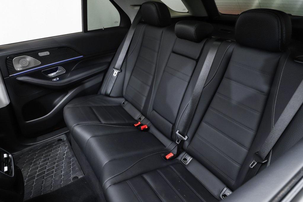 new 2025 Mercedes-Benz GLE 580 car, priced at $98,792