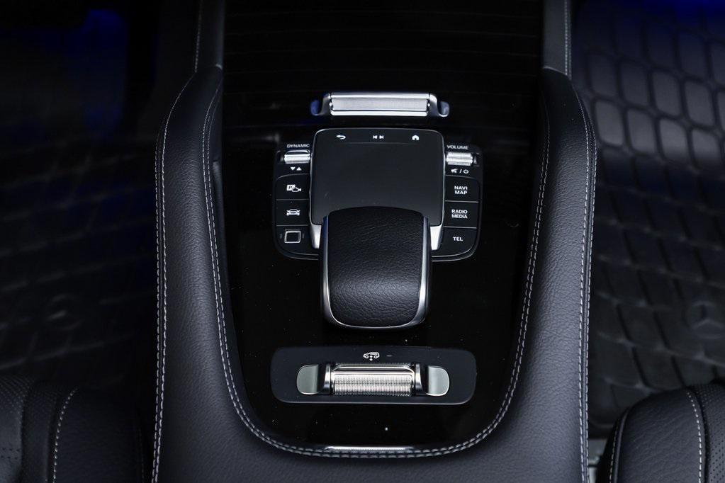 new 2025 Mercedes-Benz GLE 580 car, priced at $98,792