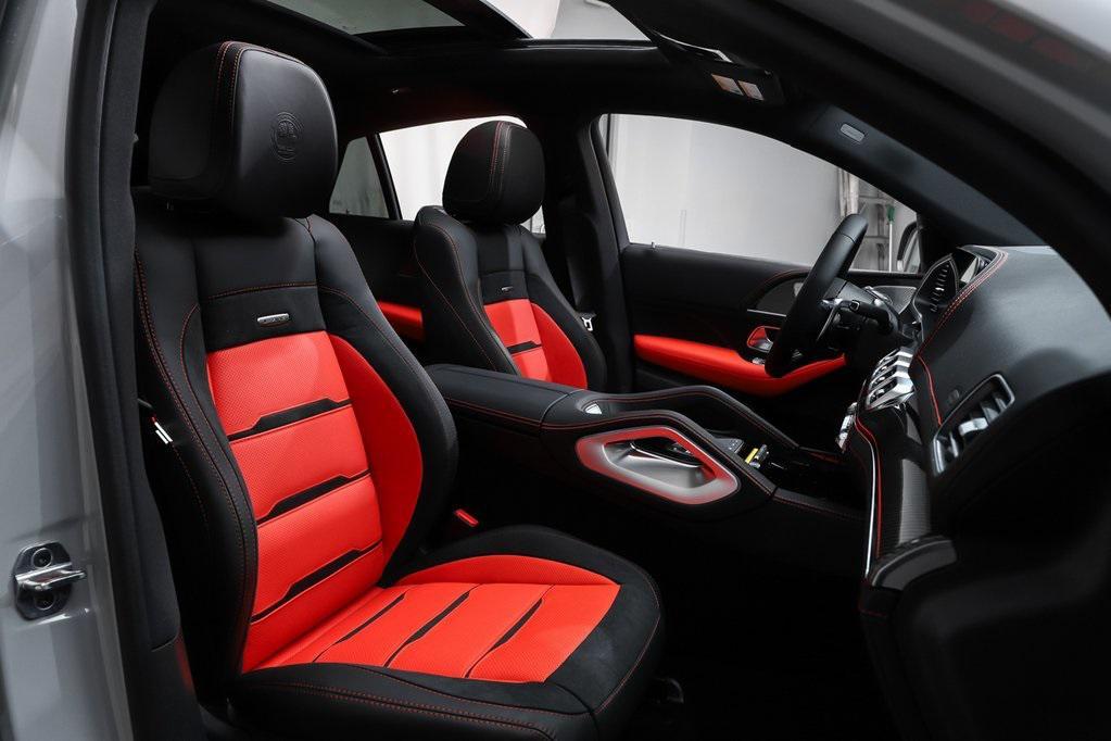 new 2025 Mercedes-Benz AMG GLE 53 car, priced at $101,570