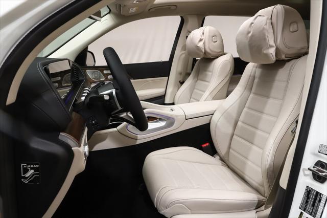 new 2025 Mercedes-Benz GLS 450 car, priced at $93,949