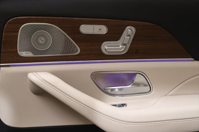 new 2025 Mercedes-Benz GLS 450 car, priced at $93,949