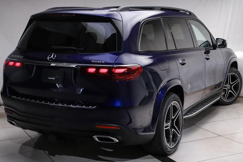 new 2026 Mercedes-Benz GLS 450 car, priced at $111,670
