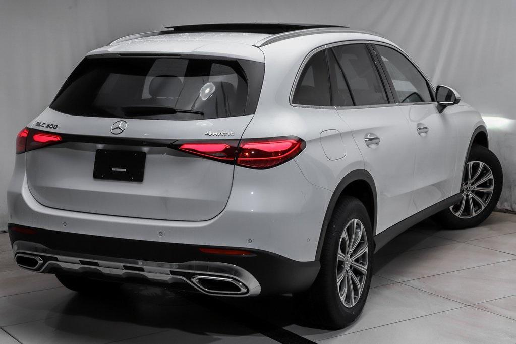 new 2025 Mercedes-Benz GLC 300 car, priced at $54,425