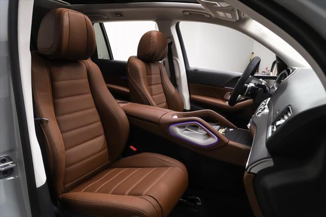 new 2024 Mercedes-Benz GLS 580 car, priced at $124,210