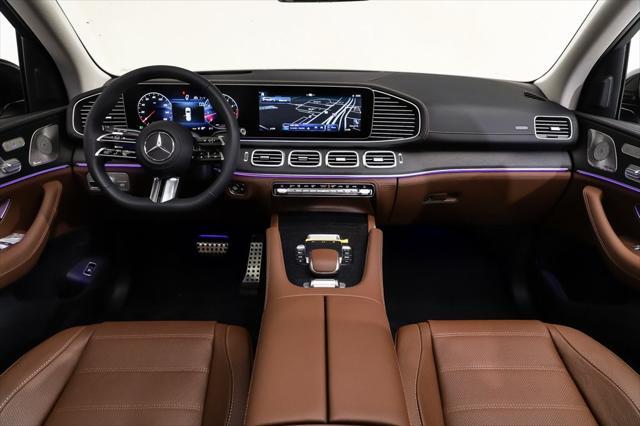 new 2024 Mercedes-Benz GLS 580 car, priced at $124,210