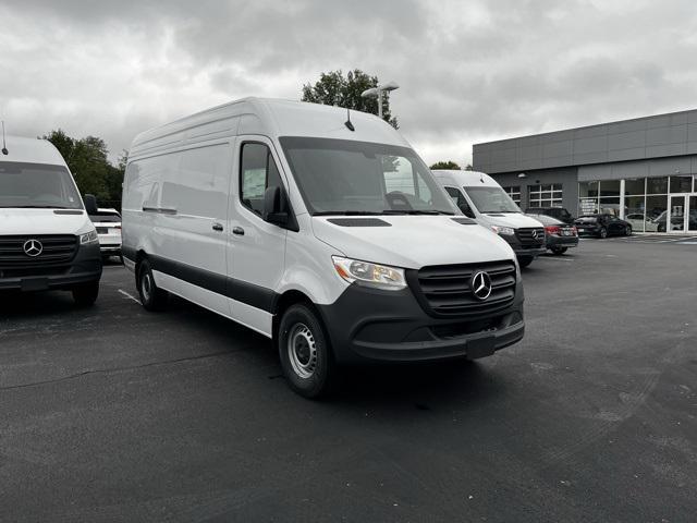 new 2025 Mercedes-Benz Sprinter 2500 car, priced at $68,420