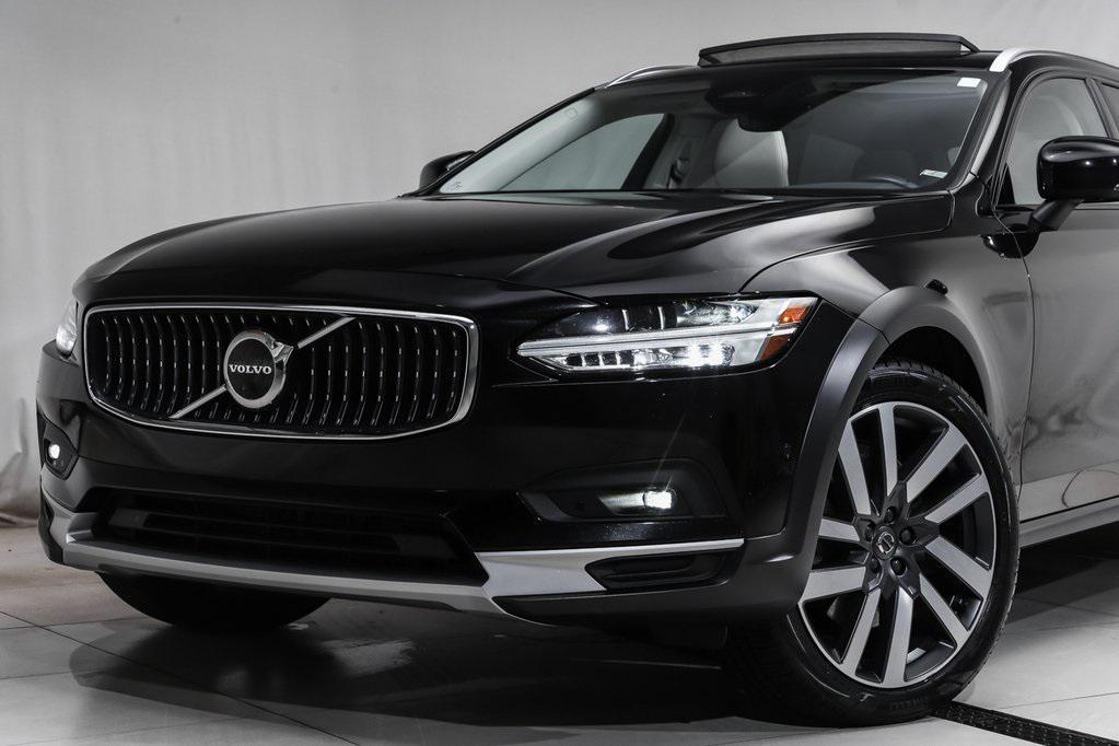 used 2022 Volvo V90 Cross Country car, priced at $36,997