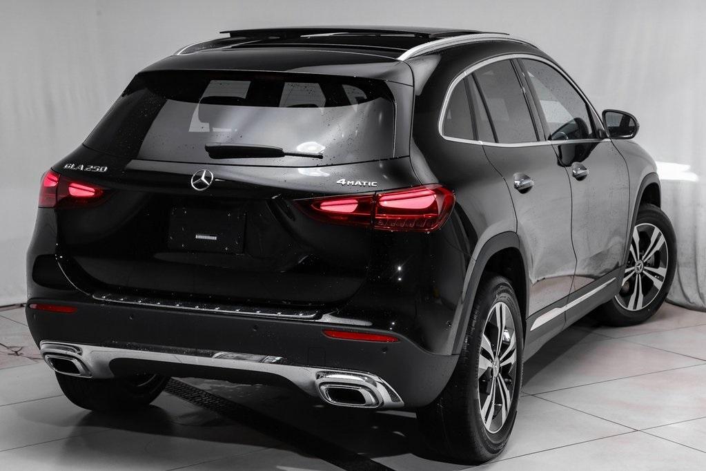 new 2024 Mercedes-Benz GLA 250 car, priced at $47,420