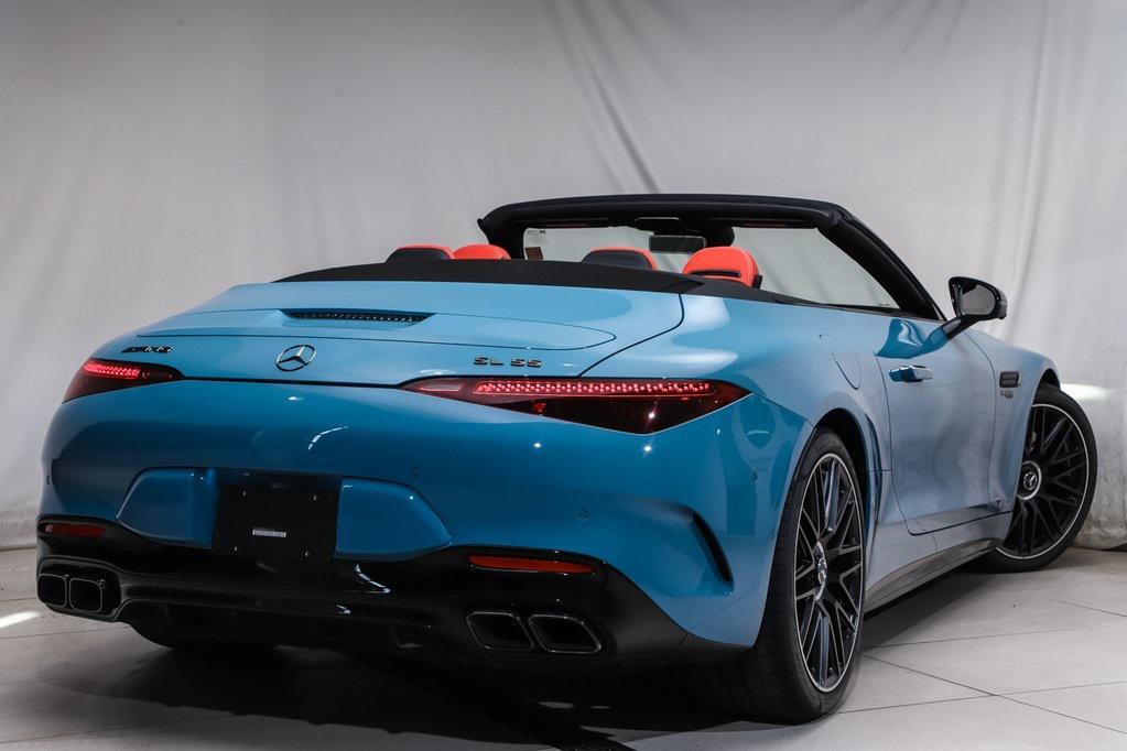 new 2025 Mercedes-Benz AMG SL 55 car, priced at $170,180