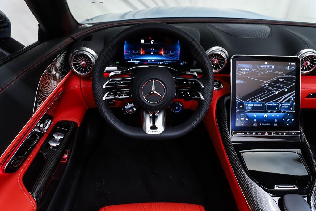 new 2025 Mercedes-Benz AMG SL 55 car, priced at $170,180