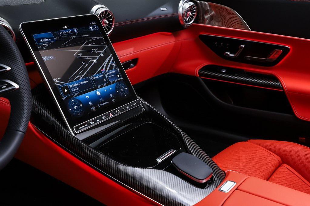 new 2025 Mercedes-Benz AMG SL 55 car, priced at $170,180