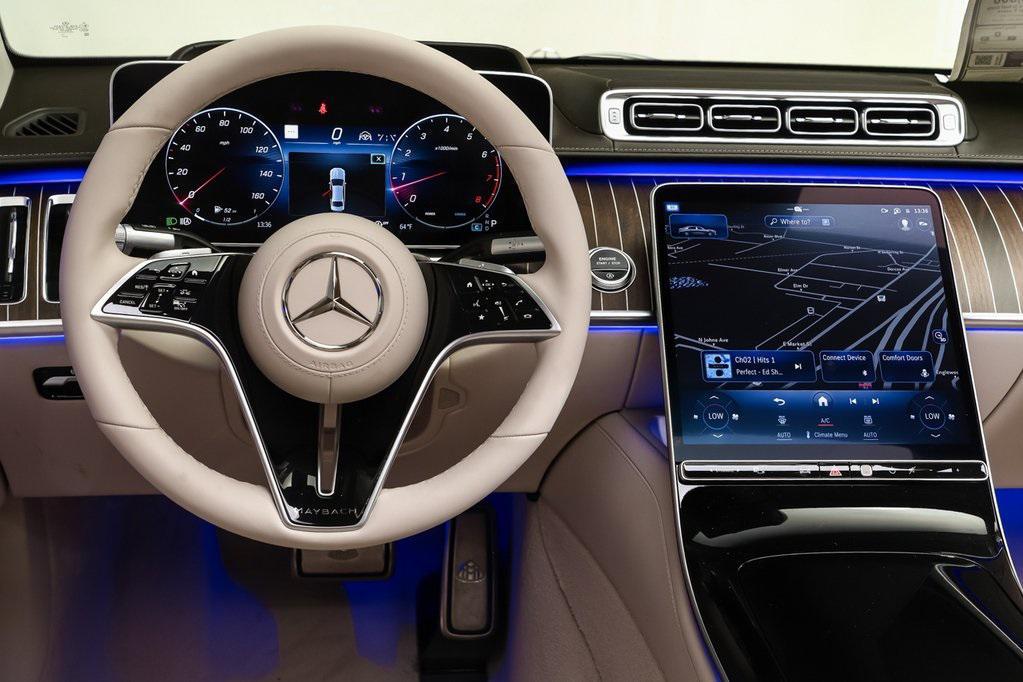 new 2025 Mercedes-Benz Maybach S 580 car, priced at $242,335