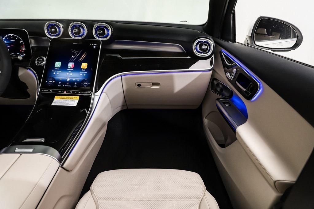 new 2025 Mercedes-Benz GLC 300 car, priced at $54,610