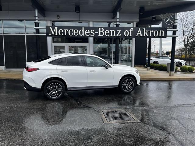 new 2025 Mercedes-Benz GLC 300 car, priced at $60,993