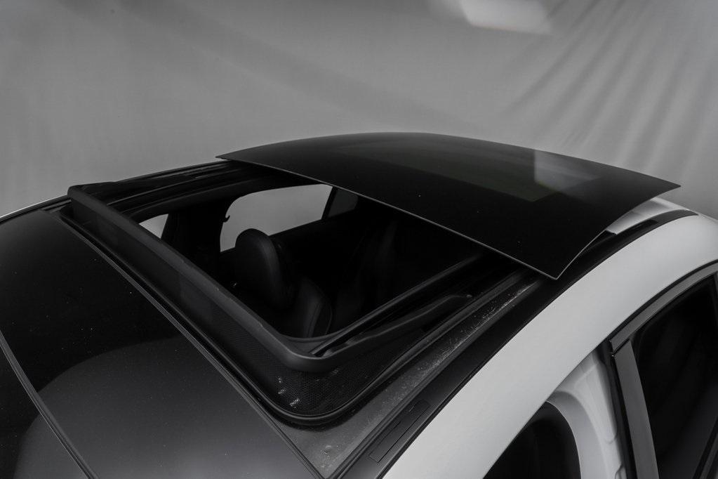 new 2025 Mercedes-Benz GLC 300 car, priced at $60,993