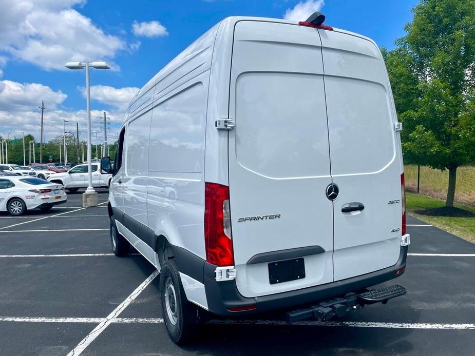 new 2024 Mercedes-Benz Sprinter 2500 car, priced at $70,158